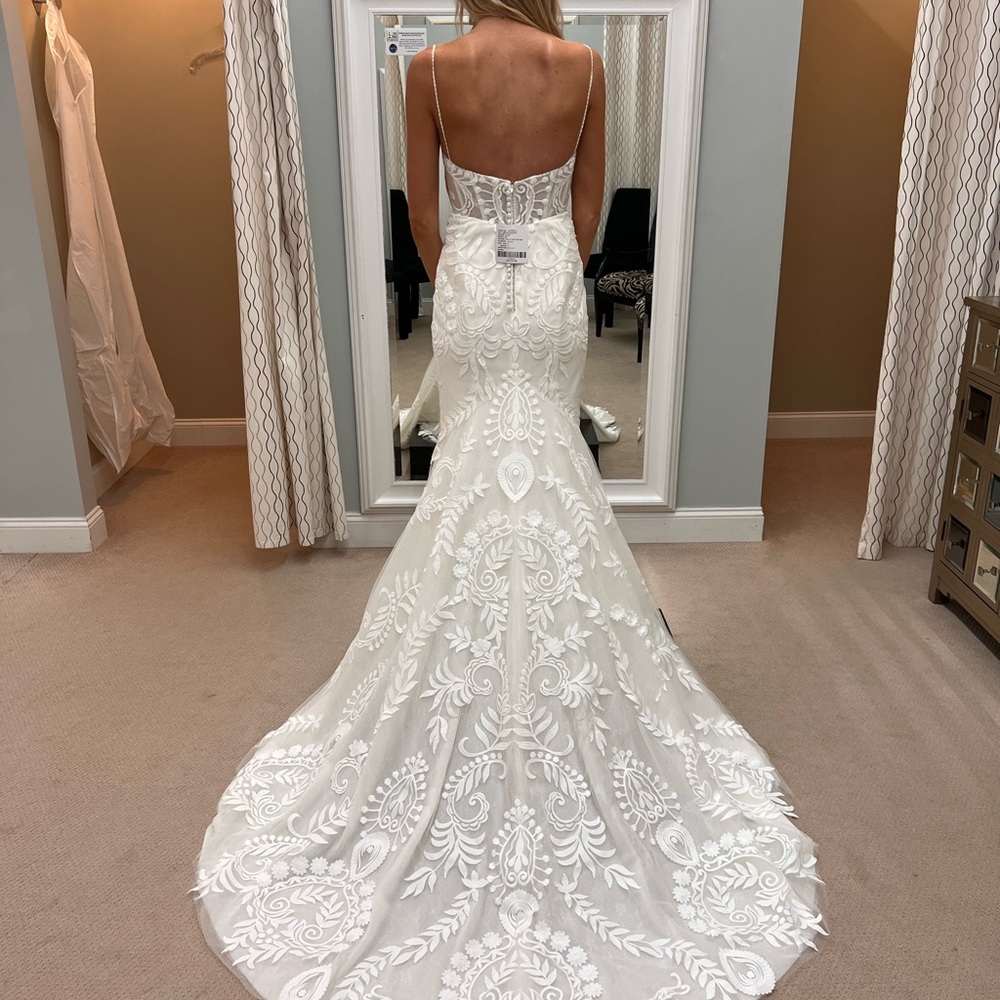 Boho Lace Wedding Dress